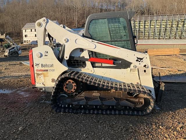 Image of Bobcat T740 equipment image 2