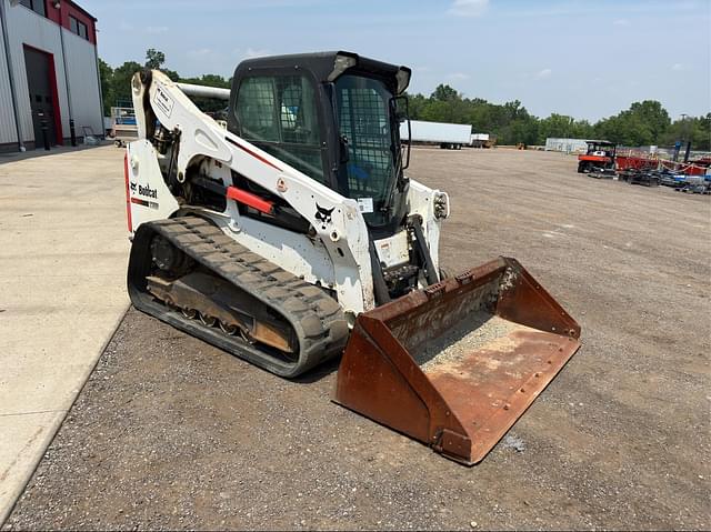 Image of Bobcat T750 equipment image 1