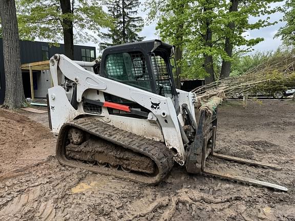 Image of Bobcat T750 equipment image 2