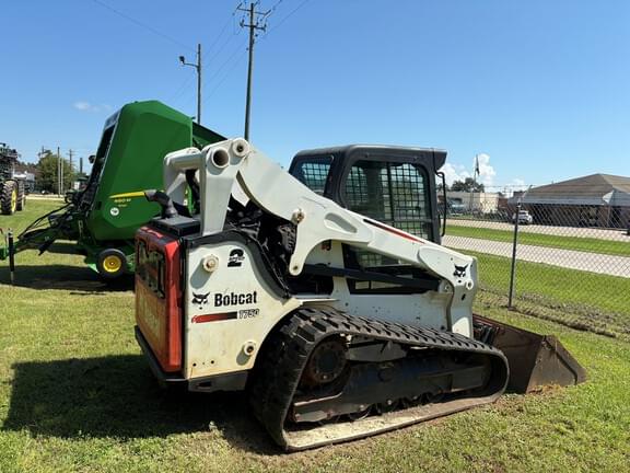 Image of Bobcat T750 equipment image 2
