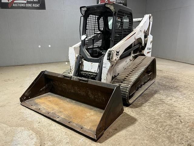 Image of Bobcat T750 equipment image 1