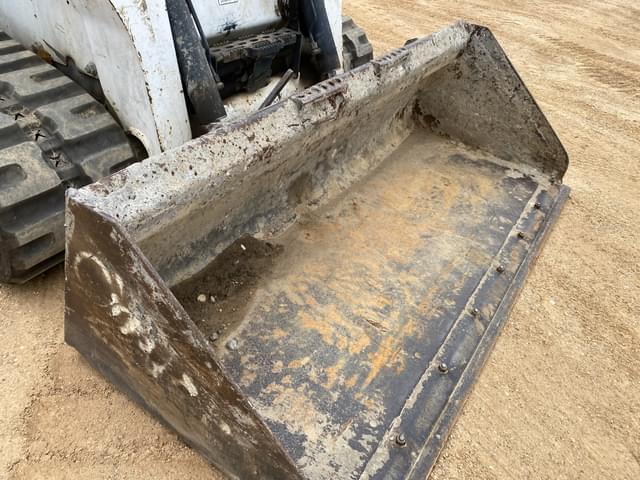 Image of Bobcat T750 equipment image 4