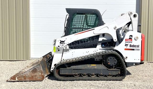 Image of Bobcat T750 equipment image 3