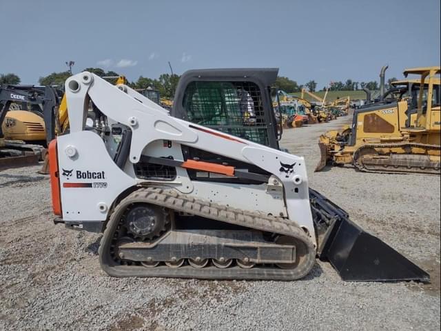 Image of Bobcat T770 equipment image 2