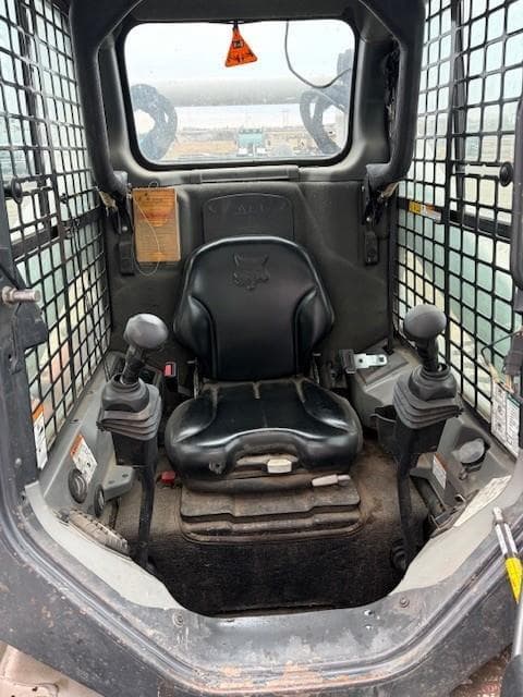 Image of Bobcat T770 equipment image 4