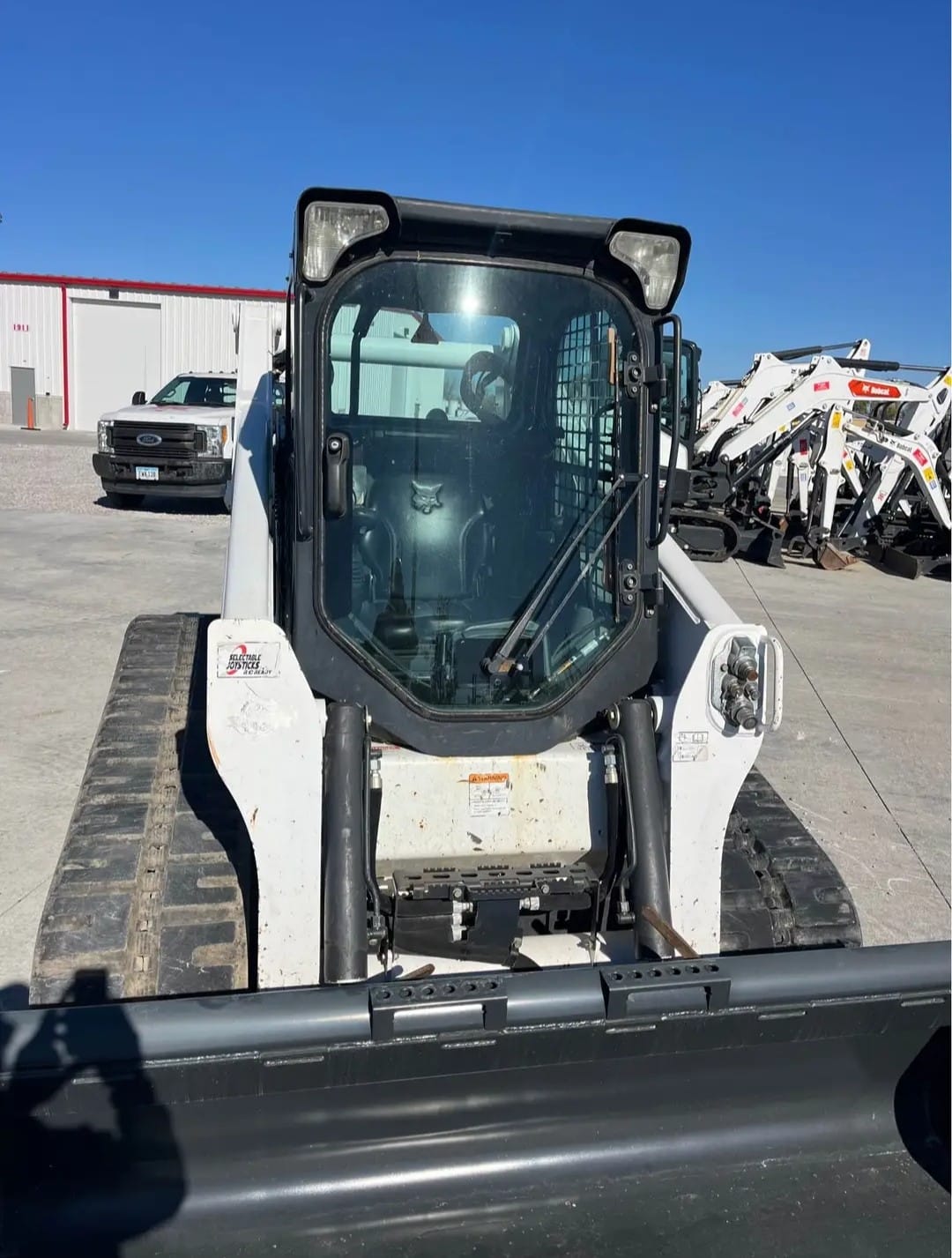 2016 Bobcat T770 Equipment Image0