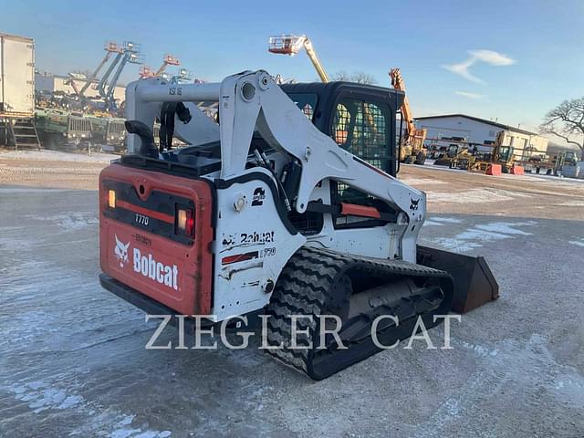 Image of Bobcat T770 equipment image 3