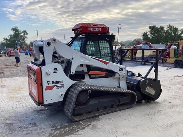 Image of Bobcat T770 equipment image 3