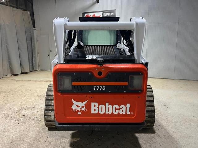 Image of Bobcat T770 equipment image 3
