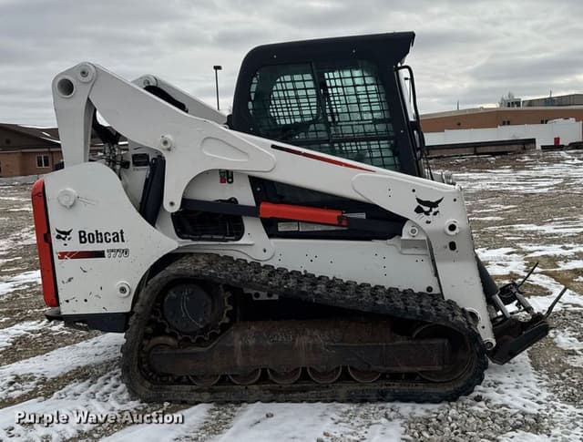 Image of Bobcat T770 equipment image 3