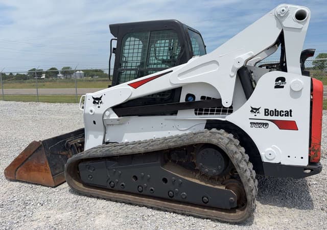 Image of Bobcat T870 equipment image 4
