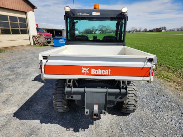 Image of Bobcat Toolcat 5600 equipment image 3