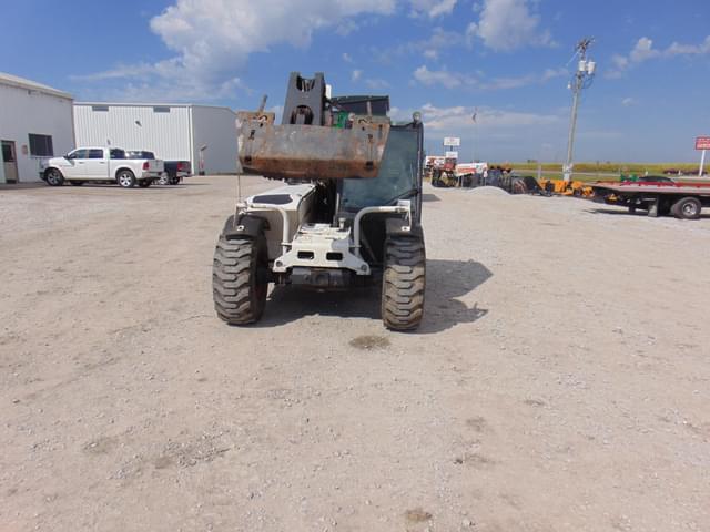 Image of Bobcat V417 equipment image 4