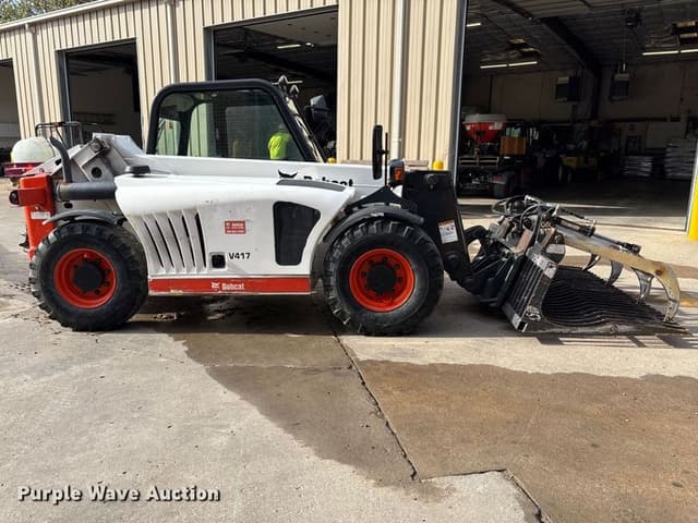 Image of Bobcat V417 equipment image 3