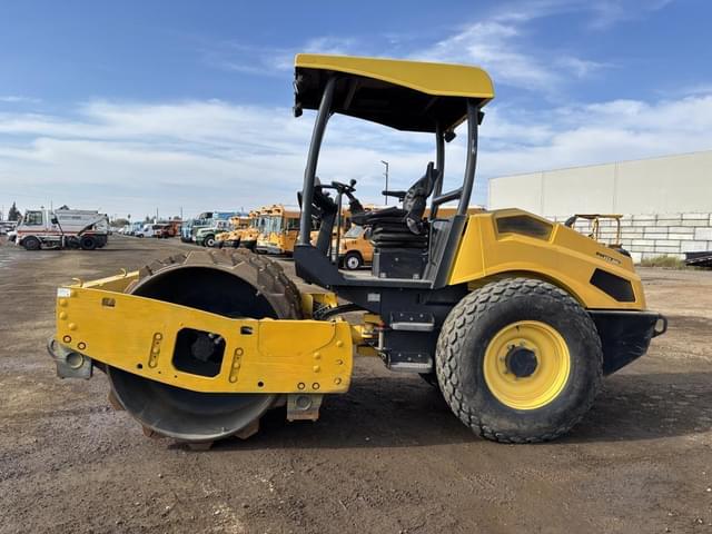 Image of Bomag BW177DH-5 equipment image 4