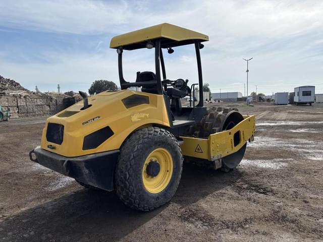 Image of Bomag BW177DH-5 equipment image 2