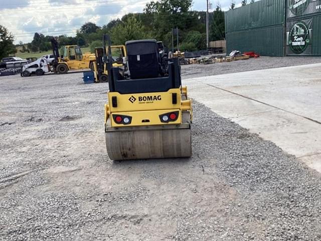 Image of Bomag BW120SL-5 equipment image 2