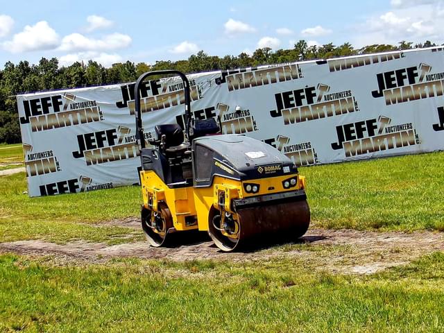 Image of Bomag BW120AD-5 equipment image 1