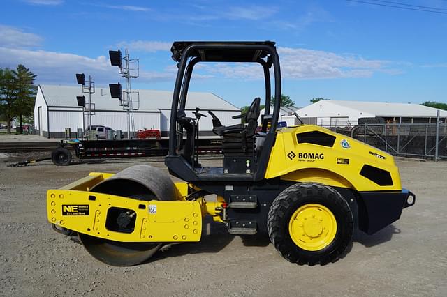 Image of Bomag BW145D-5 equipment image 1
