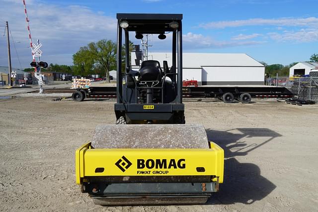 Image of Bomag BW145D-5 equipment image 3