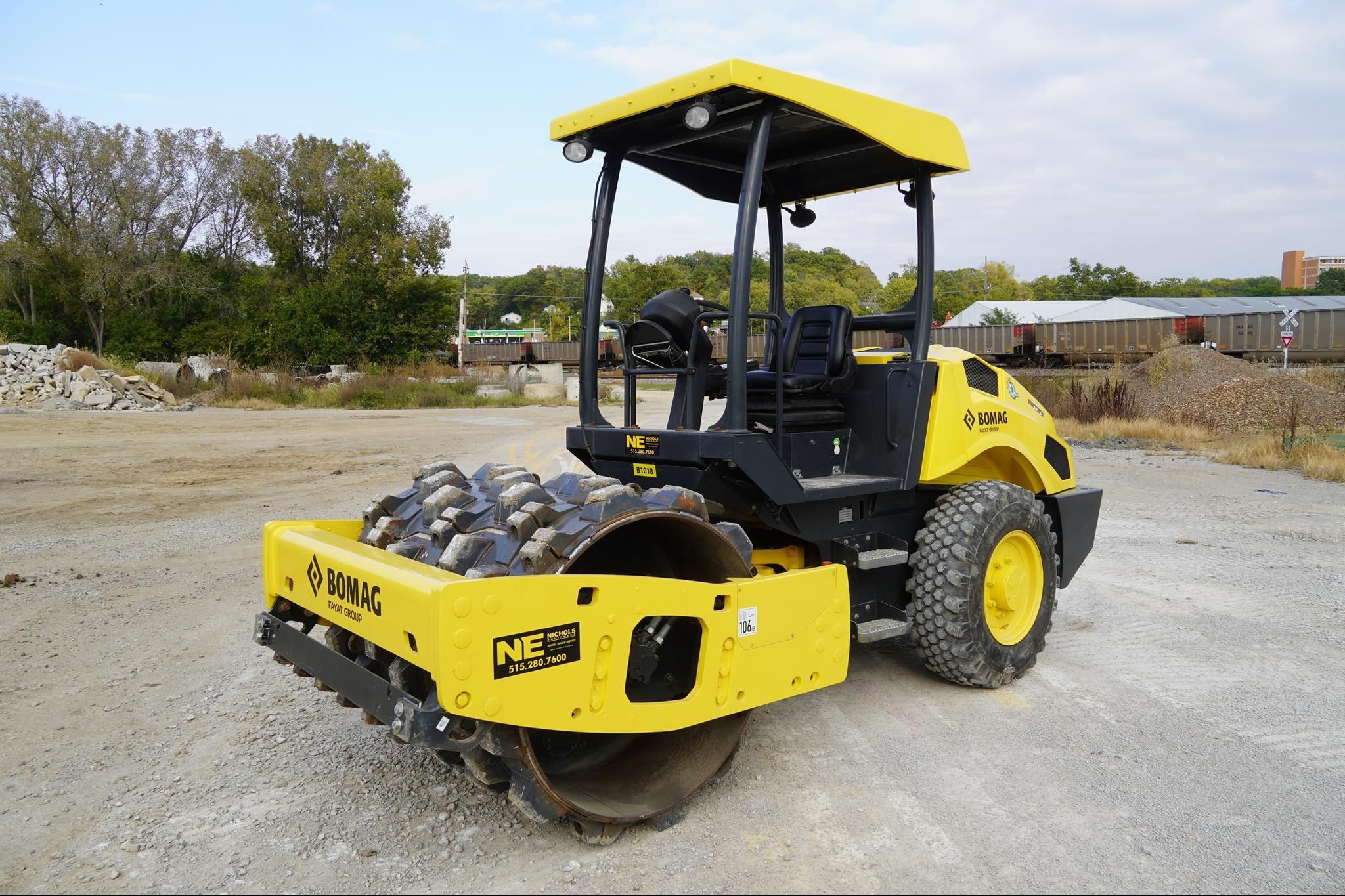 2016 Bomag BW145D-5 Equipment Image0