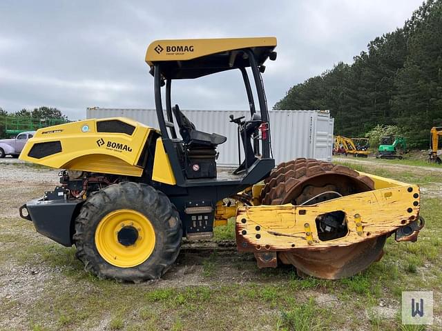 Image of Bomag BW177PDH-5 equipment image 4