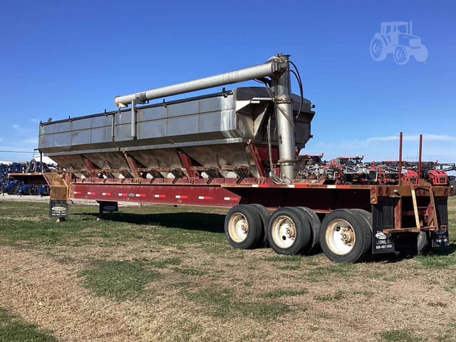 Image of Brehmer Fertilizer Tender equipment image 1