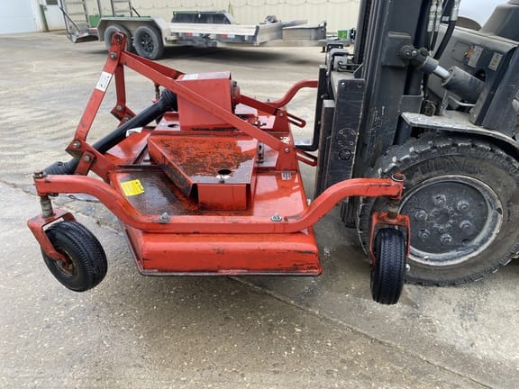 2016 Buhler Farm King Undetermined Equipment Image0