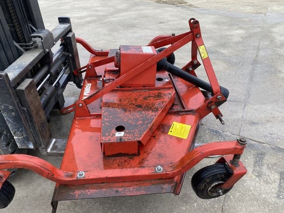 Image of Buhler Farm King Undetermined equipment image 1