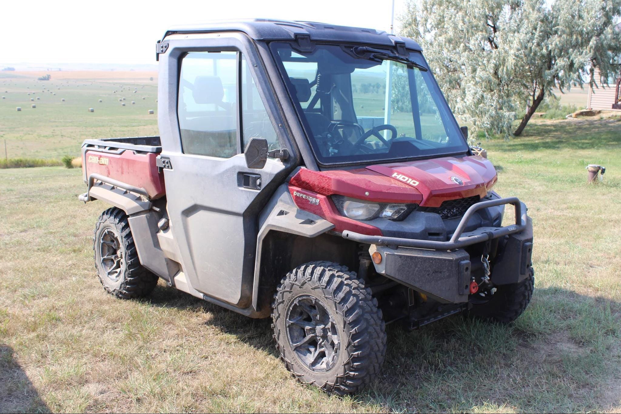 Main image Can-Am Defender HD10