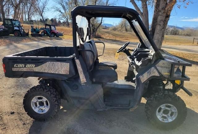 Image of Can-Am Defender equipment image 2