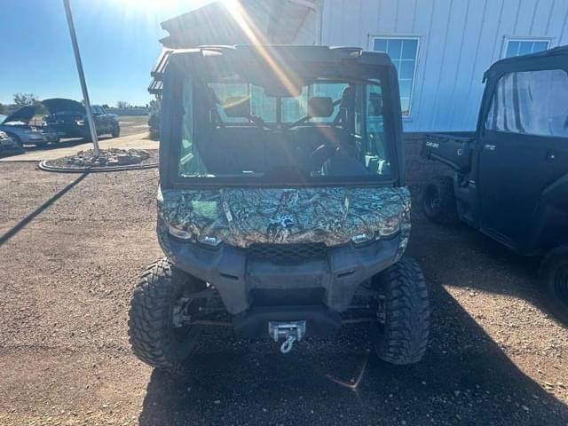 Image of Can-Am Defender HD10 equipment image 2