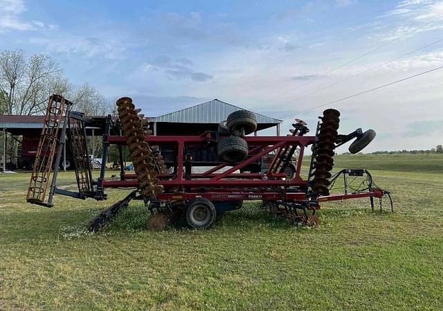 Image of Case IH 335VT equipment image 3