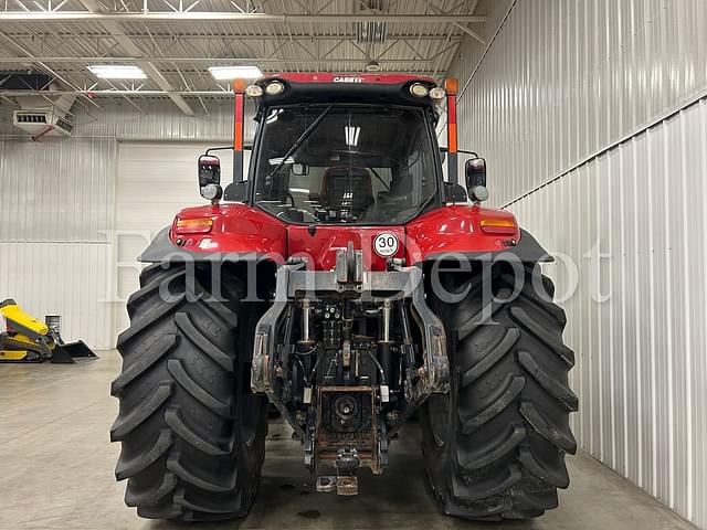 Image of Case IH Magnum 340 equipment image 2