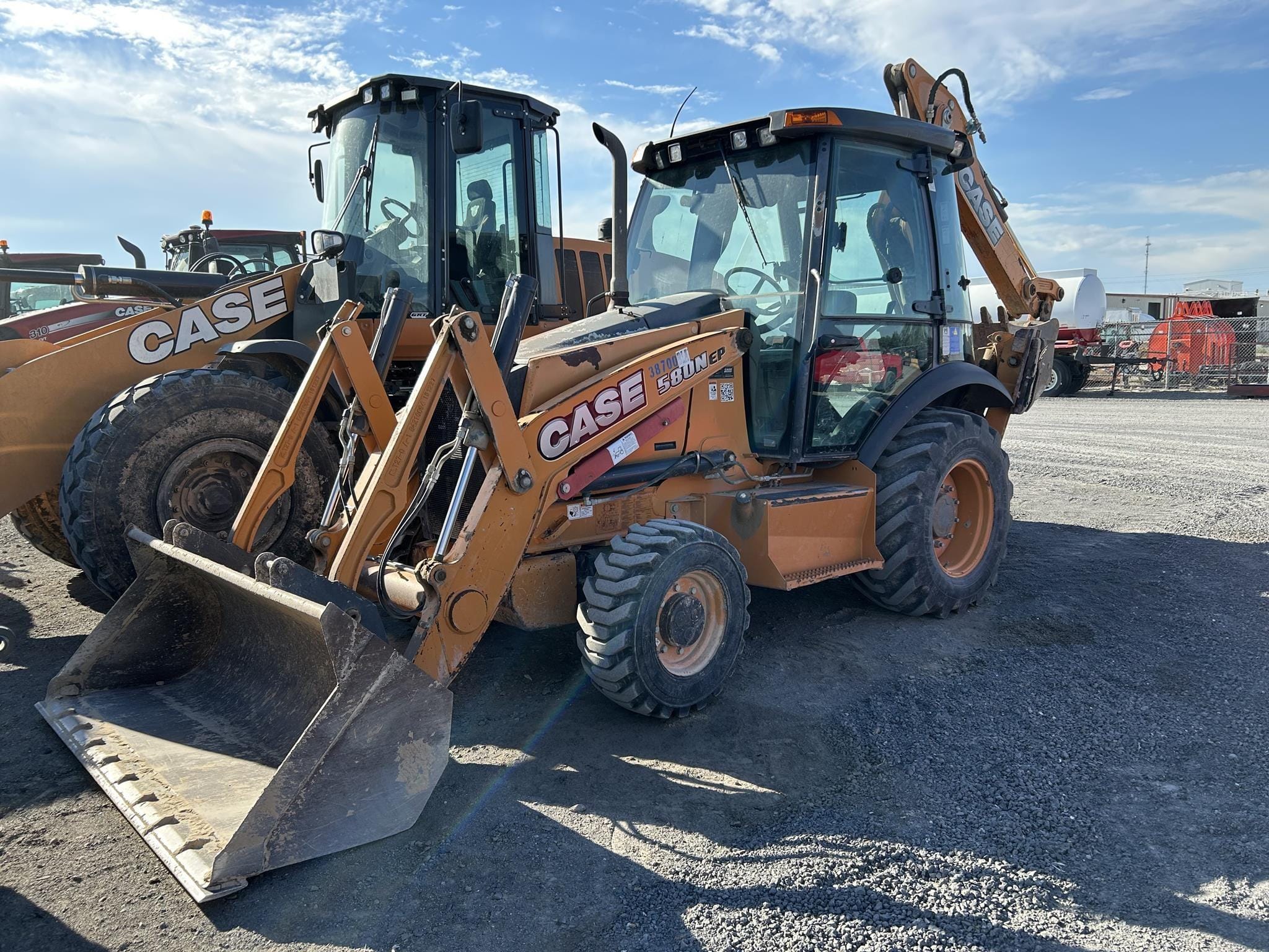 2016 Case 580 Super N Equipment Image0