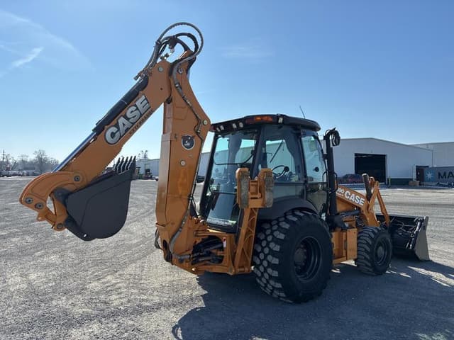 Image of Case 590 Super N equipment image 3