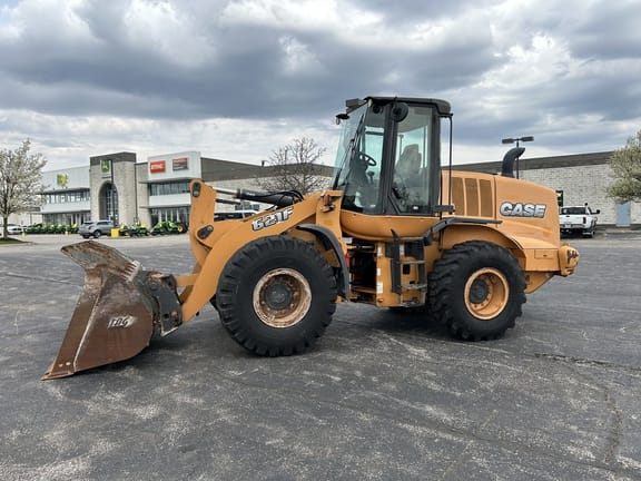 2016 Case 621F Equipment Image0