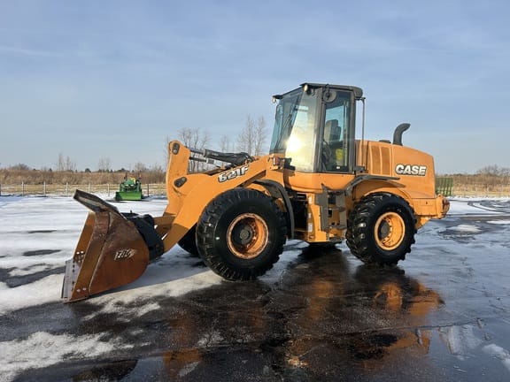 2016 Case 621F Equipment Image0