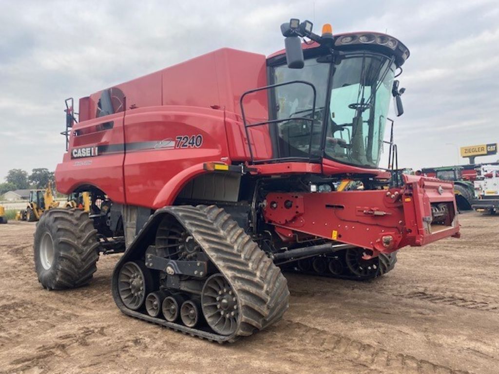 Main image Case IH 7240