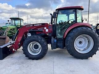 Image of Case IH Farmall 110C equipment image 1