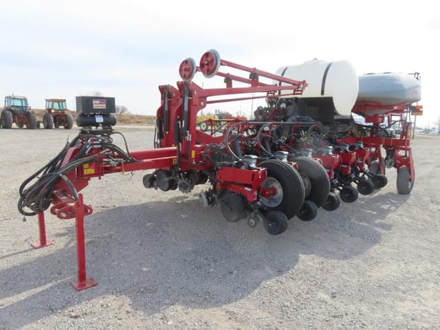 Image of Case IH 1255 equipment image 1