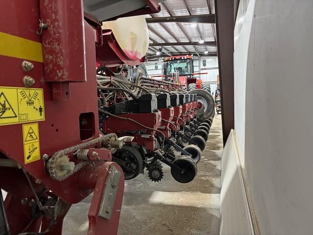 Image of Case IH 1255 equipment image 1