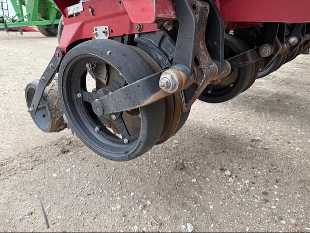 Image of Case IH 1255 equipment image 3