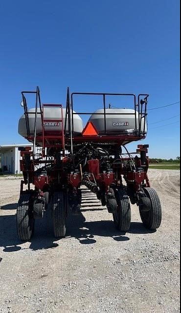 Image of Case IH 1255 equipment image 3