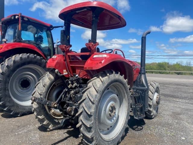 Image of Case IH Farmall 130A equipment image 1