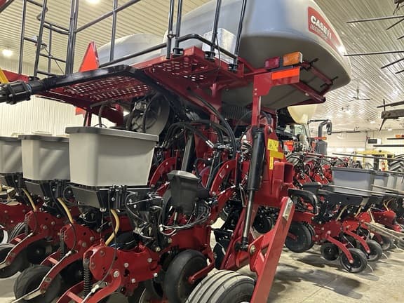 Image of Case IH 2150 equipment image 4