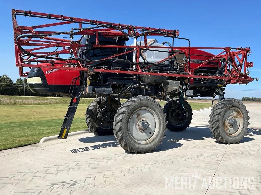Main image Case IH Patriot 2250
