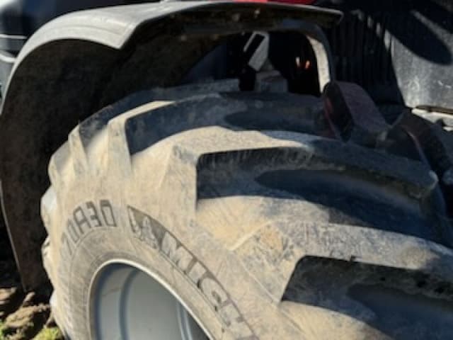 Image of Case IH Optum 270 equipment image 4