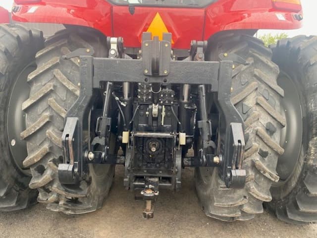 Image of Case IH Magnum 310 equipment image 2