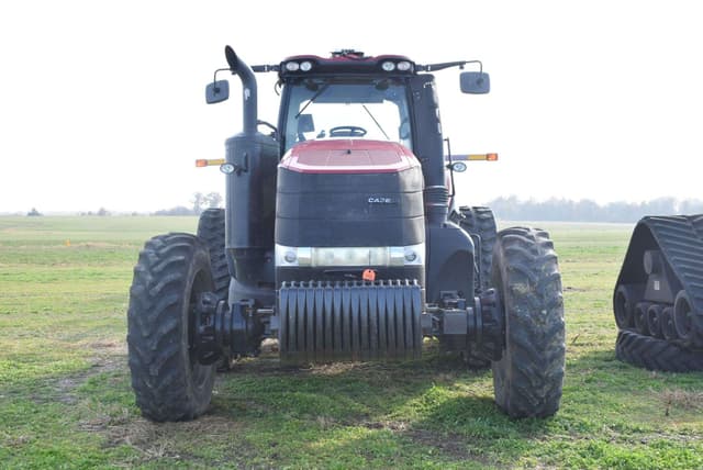 Image of Case IH Magnum 340 equipment image 2
